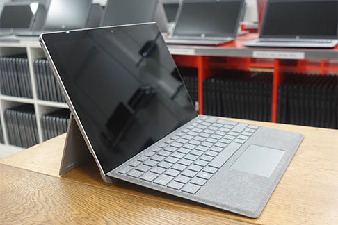 Microsoft Surface Pro i7